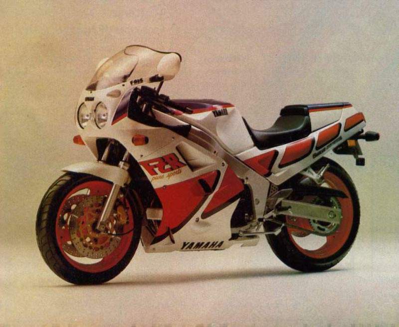 1987 Yamaha FZR 1000 Genesis